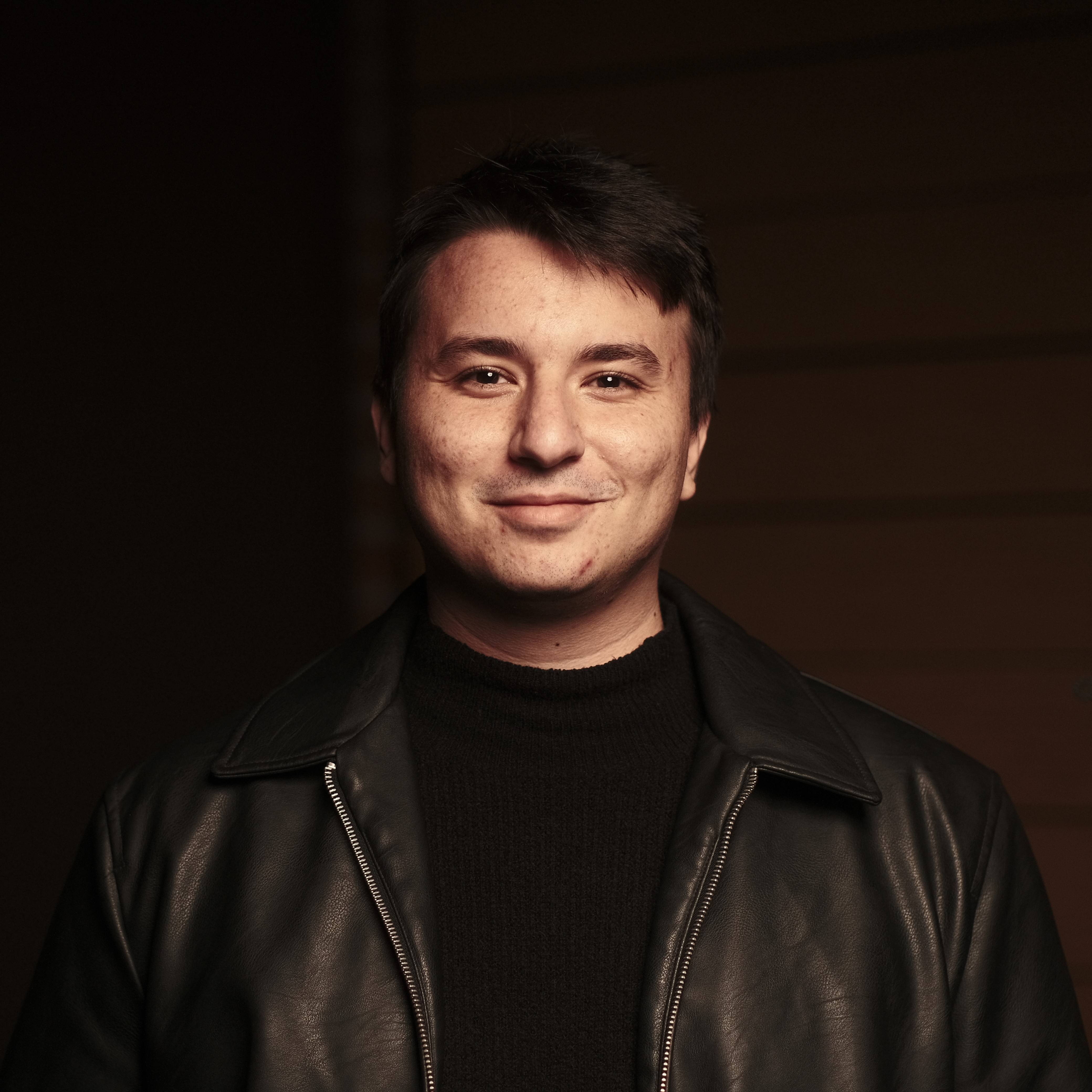 Umut Başoğlan - Asistan